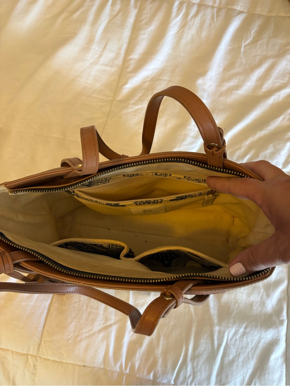 Spartina 449 Navy & Tan Patterned Shoulder Tote - Picture 4 of 9